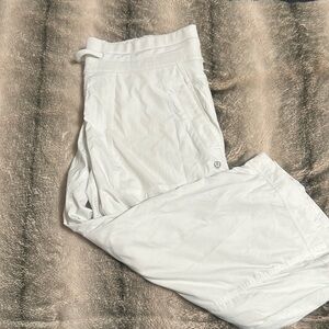 Lululemon Capri pants-10